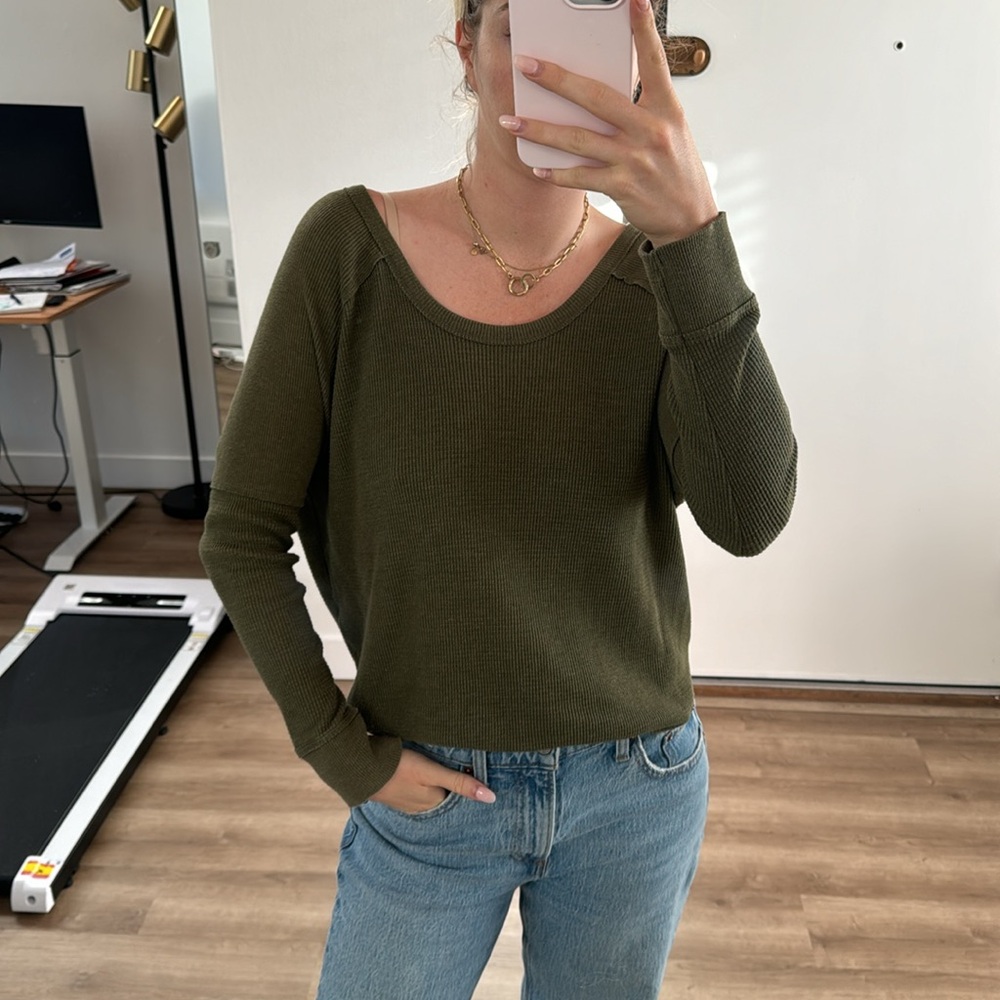 TNA green thermal long sleeve